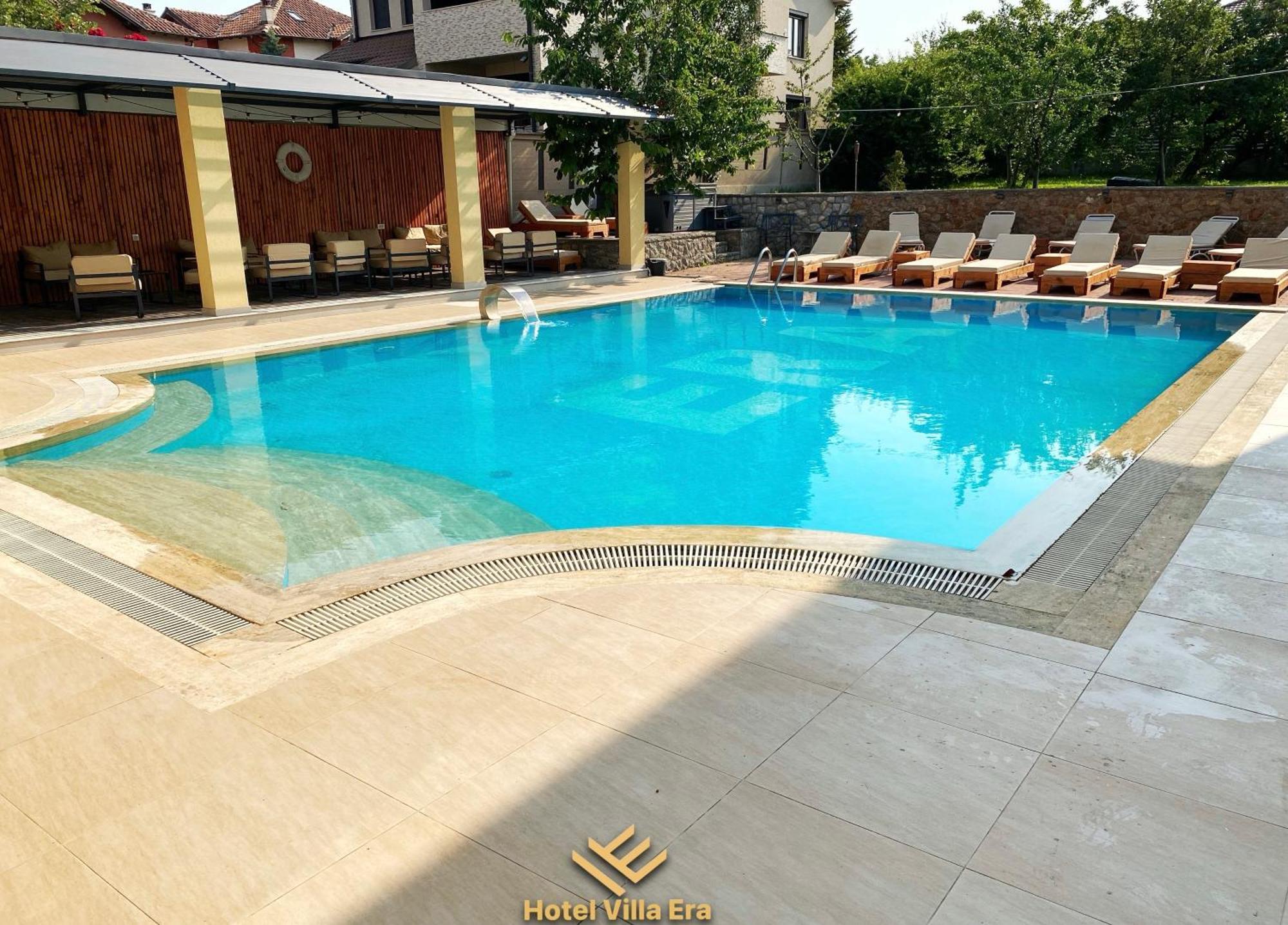 Hotel Era Pristina Buitenkant foto
