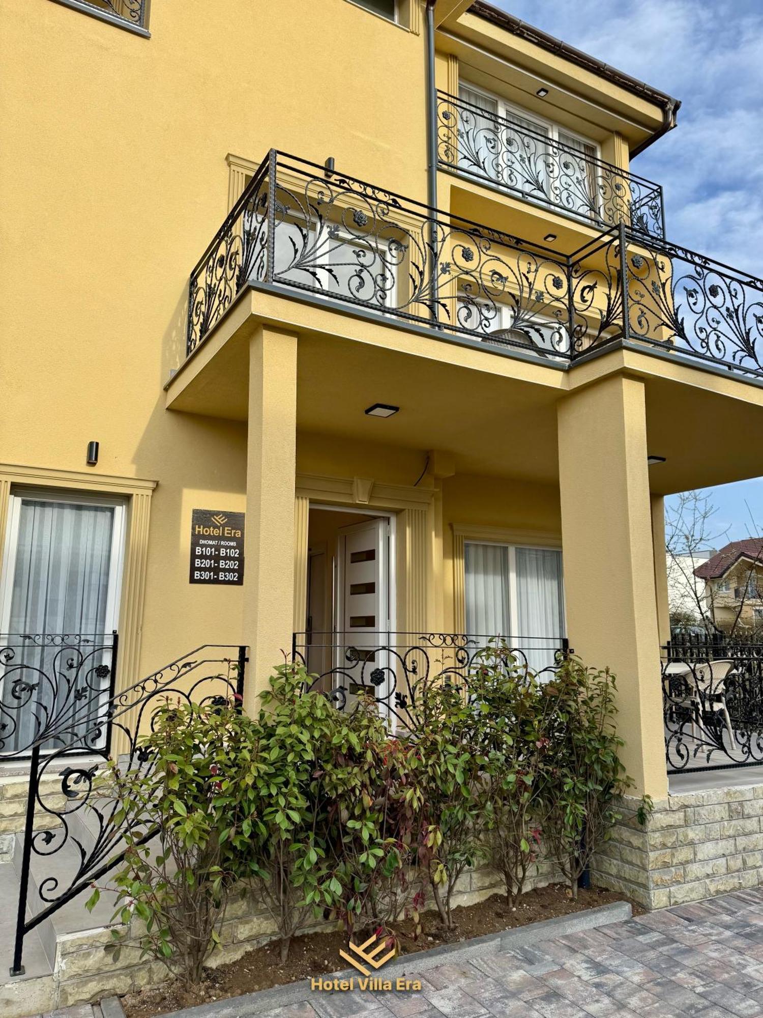 Hotel Era Pristina Buitenkant foto